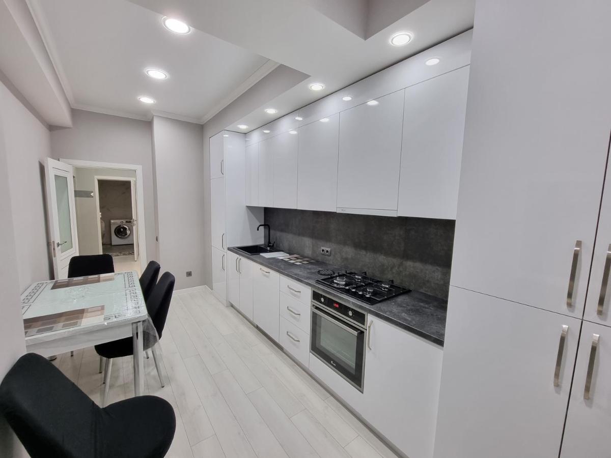 Luxury Best Grand New Apartaments Ultra Central Chişinǎu Buitenkant foto